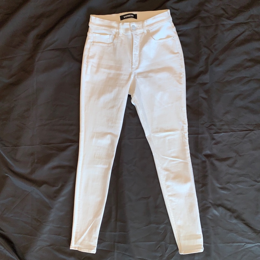 Express High Rise White Denim Perfect Curves Legging size 4R